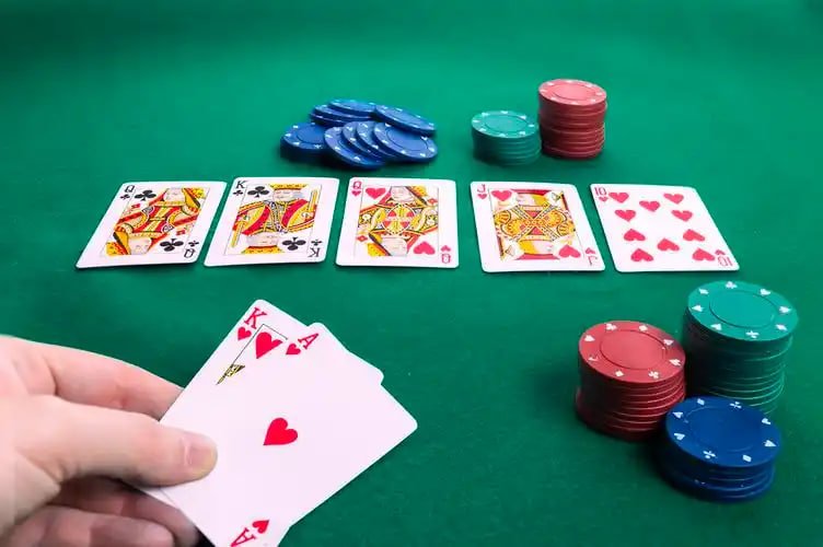 Betting interface for live roulette showing chip selection and table layout
